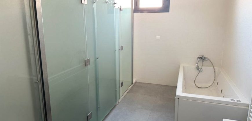 MAGNÍFICO Chalet Pareado en Peñagrande, Madrid