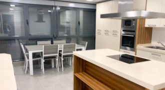 MAGNÍFICO Chalet Pareado en Peñagrande, Madrid