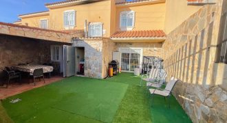 FABULOSO Chalet adosado en Numancia de la Sagra.