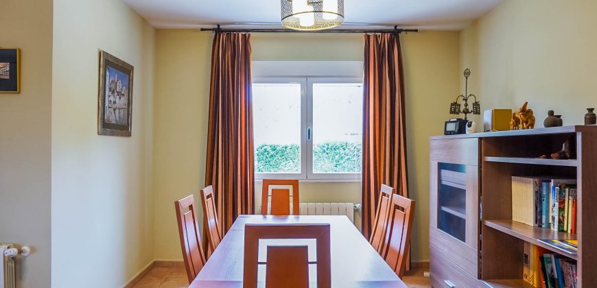 Chalet Independiente en Robledo de Chávela. Madrid