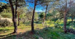 Fabulosa parcela de 1.780 metros cuadrados en la urbanización JaraBeltrán, Valdemorillo con excepcionales vistas.