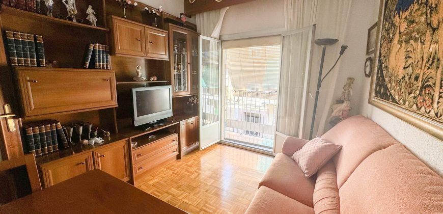 Piso exterior situado en Los Rosales – Villaverde. Madrid