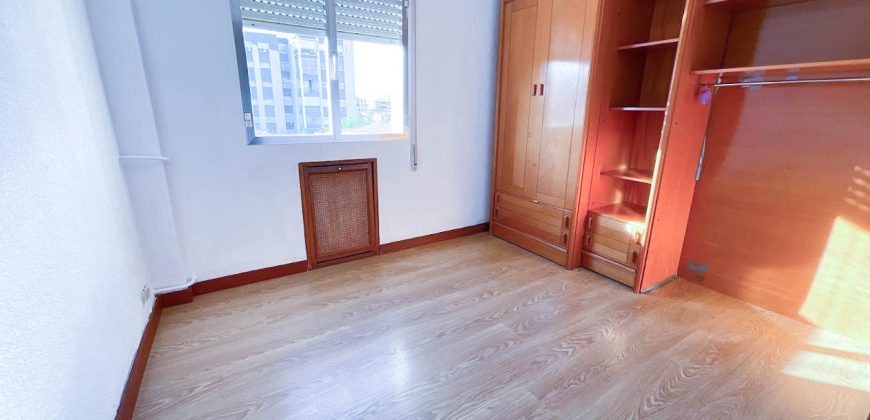 Piso exterior, para entrar a vivir, Zona Las Aguilas – Madrid
