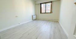 Alquiler Espléndido piso con gran terraza y chimenea francesa, orientado al sur-este, en el centro de Pozuelo de Alarcón.