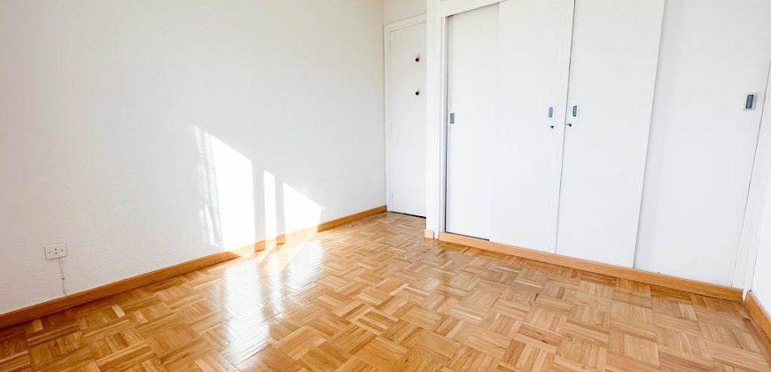 Ático CON VISTAS A LA SIERRA, Urb.Cerro grande. Becerril de la Sierra