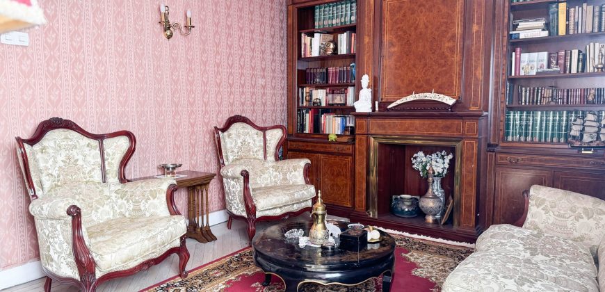 Piso exterior, zona Chamberí – Almagro. Madrid