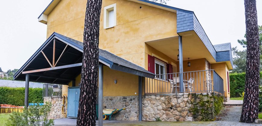 Chalet Independiente en Robledo de Chávela. Madrid