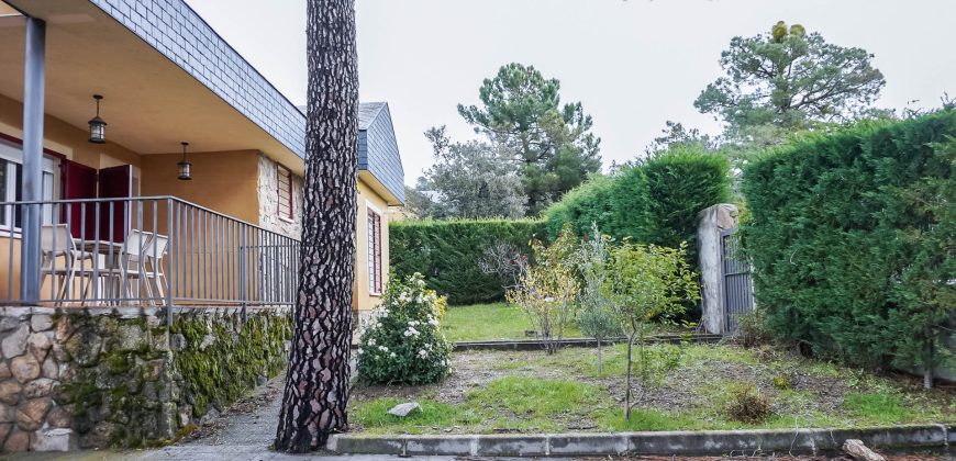 Chalet Independiente en Robledo de Chávela. Madrid