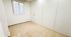 Fantástica oficina situada frente a la estación de metro de LEGAZPI.